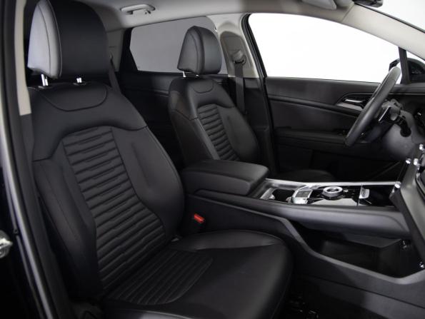 Kia Sportage V с пробегом 2023 года, цена 3 999 000 рублей, 15634 км, внедорожник, Автокод Объявления