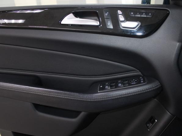Mercedes-Benz GLE I (W166) с пробегом 2017 года, цена 2 969 900 рублей, 210688 км, внедорожник, Автокод Объявления