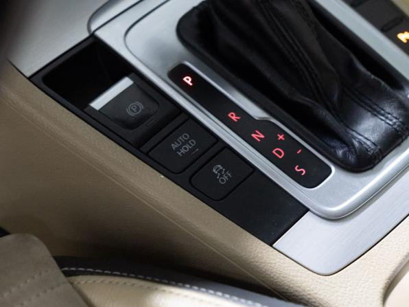 Volkswagen Passat CC I Рестайлинг с пробегом 2014 года, цена 1 369 000 рублей, 234000 км, седан, Автокод Объявления