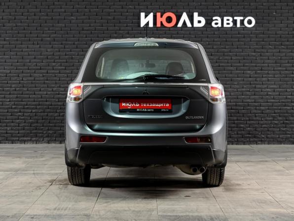 Mitsubishi Outlander III с пробегом 2012 года, цена 1 390 000 рублей, 171970 км, внедорожник, Автокод Объявления