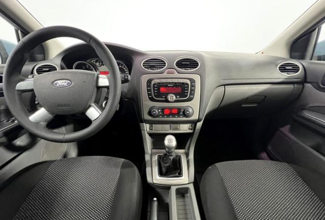 Ford Focus II Рестайлинг с пробегом 2010 года, цена 595 000 рублей, 208079 км, хэтчбек, Автокод Объявления