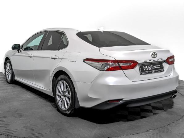 Toyota Camry VIII (XV70) Рестайлинг с пробегом 2021 года, цена 2 625 000 рублей, 70886 км, седан, Автокод Объявления