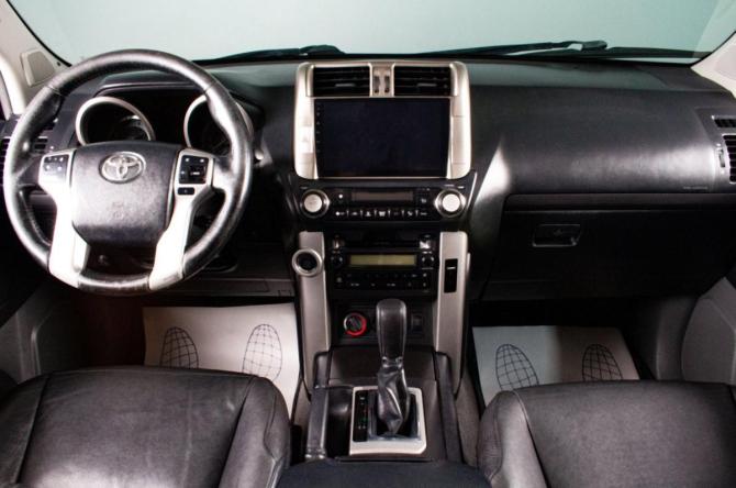 Toyota Land Cruiser Prado 150 Series с пробегом 2013 года, цена 2 999 000 рублей, 282000 км, внедорожник, Автокод Объявления
