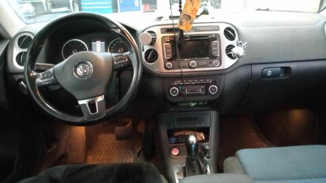 Volkswagen Tiguan I Рестайлинг с пробегом 2013 года, цена 1 020 000 рублей, 277671 км, внедорожник, Автокод Объявления