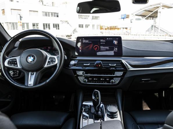 BMW 5 серии VII (G30/G31/G38) Рестайлинг с пробегом 2021 года, цена 4 598 000 рублей, 95137 км, седан, Автокод Объявления