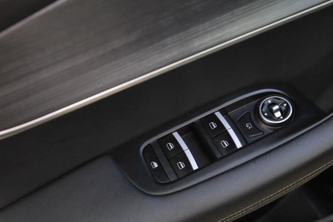 Chery Tiggo 7 Pro Max I с пробегом 2023 года, цена 1 649 200 рублей, 136615 км, внедорожник, Автокод Объявления