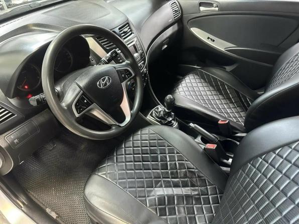 Hyundai Solaris I Рестайлинг с пробегом 2014 года, цена 734 000 рублей, 164921 км, хэтчбек, Автокод Объявления