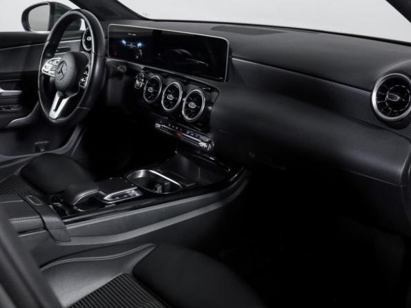 Mercedes-Benz A-Класс IV (W177) с пробегом 2018 года, цена 2 199 000 рублей, 81700 км, хэтчбек, Автокод Объявления
