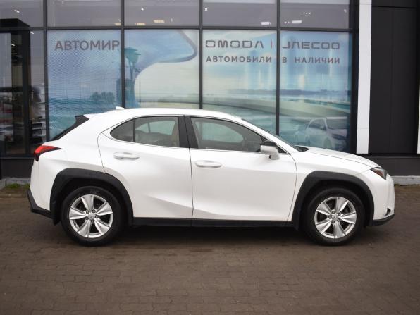 Lexus UX I с пробегом 2019 года, цена 2 740 000 рублей, 36823 км, внедорожник, Автокод Объявления