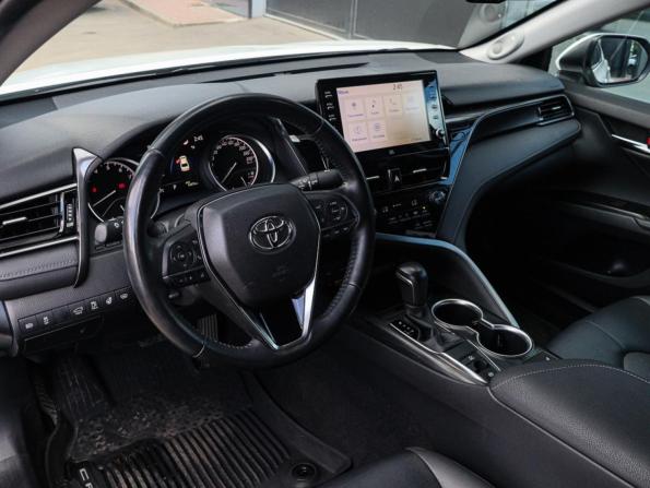 Toyota Camry VIII (XV70) Рестайлинг с пробегом 2021 года, цена 3 430 000 рублей, 62833 км, седан, Автокод Объявления