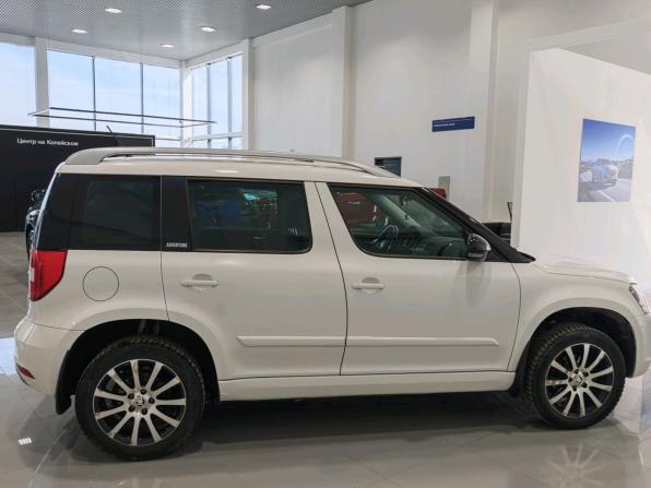 Skoda Yeti I Рестайлинг с пробегом 2014 года, цена 1 195 000 рублей, 160000 км, внедорожник, Автокод Объявления