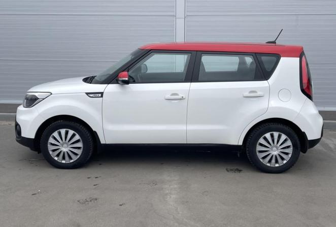 Kia Soul II Рестайлинг с пробегом 2018 года, цена 1 680 000 рублей, 76747 км, хэтчбек, Автокод Объявления