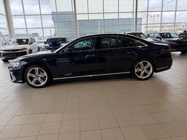Audi A8 IV (D5) Рестайлинг с пробегом 2022 года, цена 7 985 900 рублей, 17694 км, седан, Автокод Объявления