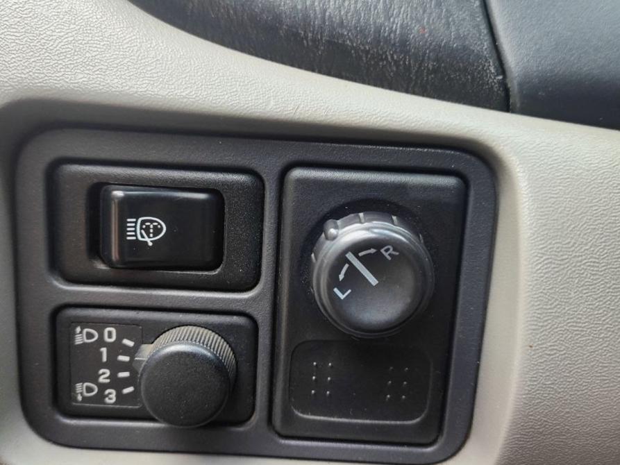 Nissan Almera II (N16) Челябинск  - изображение 19