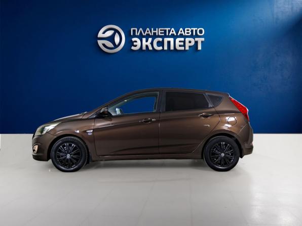 Hyundai Solaris I Рестайлинг с пробегом 2016 года, цена 1 200 000 рублей, 51170 км, хэтчбек, Автокод Объявления