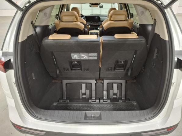 Kia Carnival IV с пробегом 2021 года, цена 3 850 000 рублей, 74702 км, минивэн, Автокод Объявления