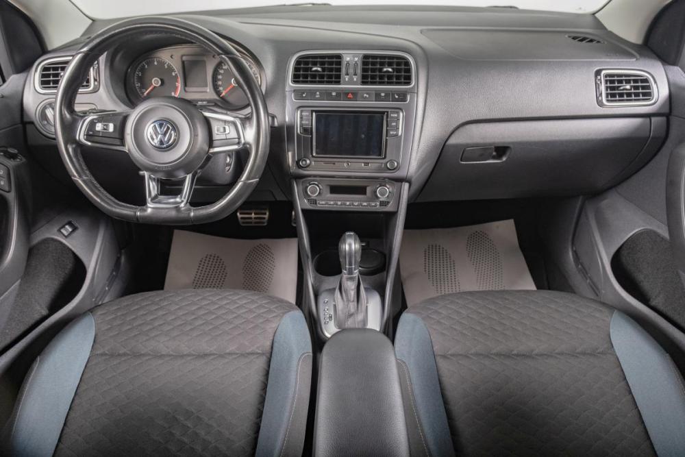 Volkswagen Polo V Рестайлинг Томск  - изображение 11