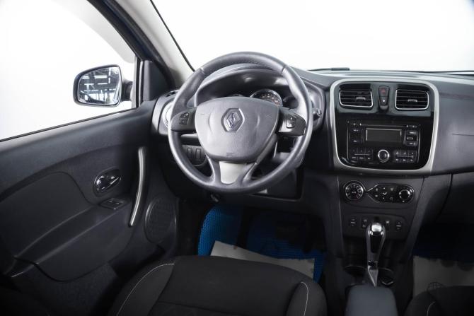 Renault Sandero II с пробегом 2017 года, цена 1 049 000 рублей, 165254 км, хэтчбек, Автокод Объявления