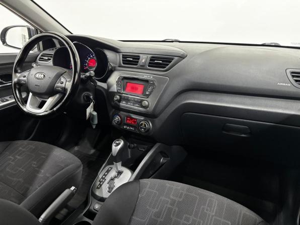 Kia Rio III с пробегом 2013 года, цена 940 000 рублей, 115125 км, хэтчбек, Автокод Объявления