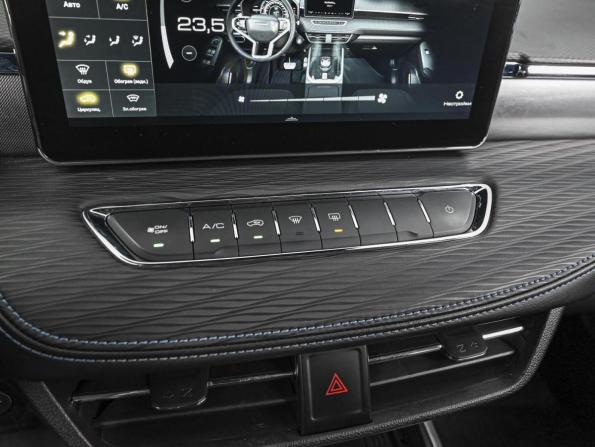 Haval Jolion I Рестайлинг с пробегом 2024 года, цена 1 649 000 рублей, 61931 км, внедорожник, Автокод Объявления
