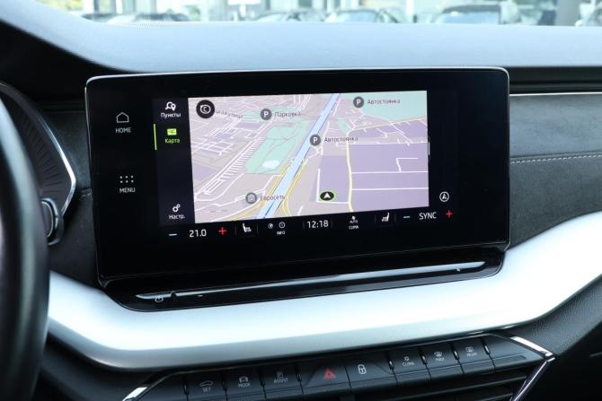 Skoda Octavia IV (A8) с пробегом 2020 года, цена 2 380 000 рублей, 63623 км, лифтбек, Автокод Объявления