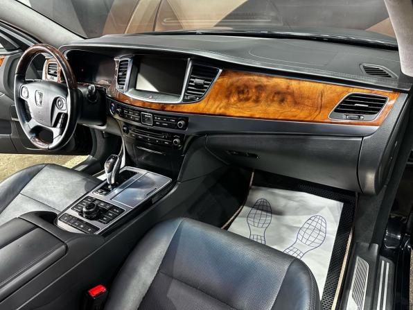 Hyundai Equus II Рестайлинг с пробегом 2015 года, цена 1 550 000 рублей, 146130 км, седан, Автокод Объявления