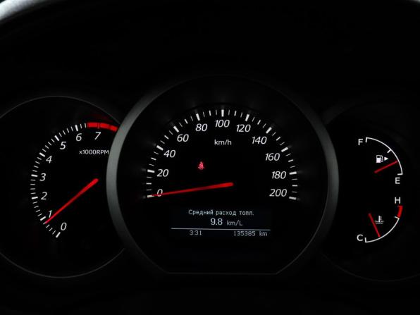 Suzuki Grand Vitara II Рестайлинг с пробегом 2011 года, цена 979 000 рублей, 135353 км, внедорожник, Автокод Объявления
