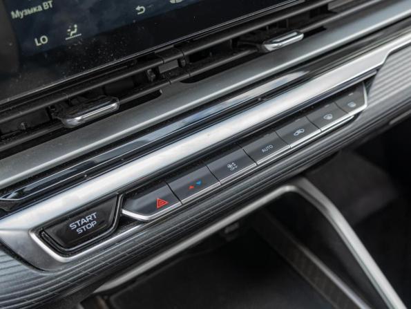 Geely Emgrand II с пробегом 2023 года, цена 1 369 000 рублей, 100355 км, седан, Автокод Объявления