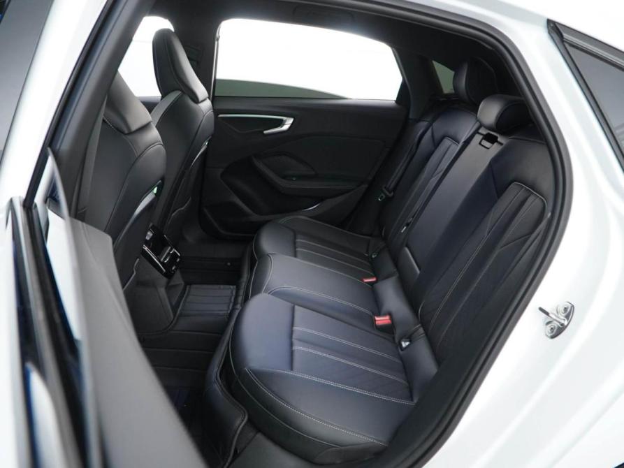 Audi A5 III (B10) Москва  - изображение 9
