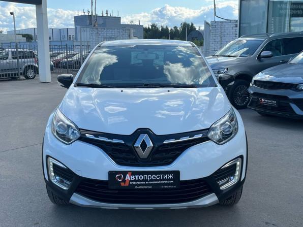 Renault Kaptur I Рестайлинг с пробегом 2021 года, цена 1 530 000 рублей, 46048 км, внедорожник, Автокод Объявления