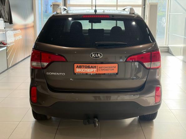 Kia Sorento II Рестайлинг с пробегом 2013 года, цена 1 599 000 рублей, 208000 км, внедорожник, Автокод Объявления