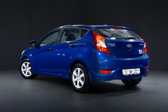 Hyundai Solaris I с пробегом 2013 года, цена 549 999 рублей, 201000 км, хэтчбек, Автокод Объявления