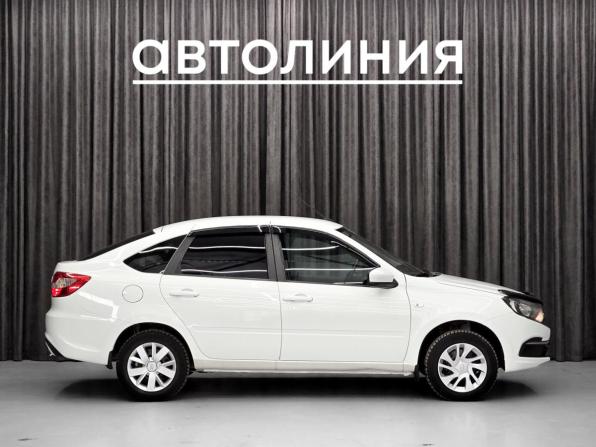 Lada (ВАЗ) Granta I Рестайлинг с пробегом 2019 года, цена 600 000 рублей, 88000 км, хэтчбек, Автокод Объявления