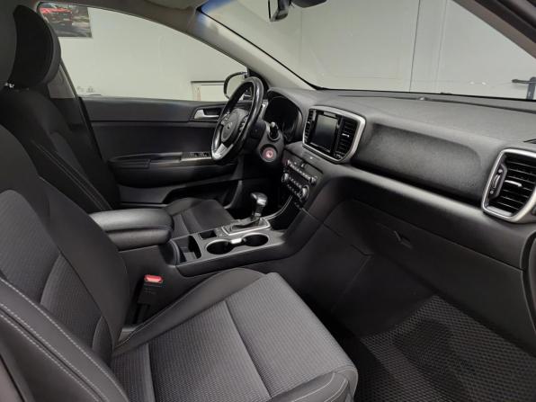 Kia Sportage IV Рестайлинг с пробегом 2020 года, цена 2 125 000 рублей, 176424 км, внедорожник, Автокод Объявления