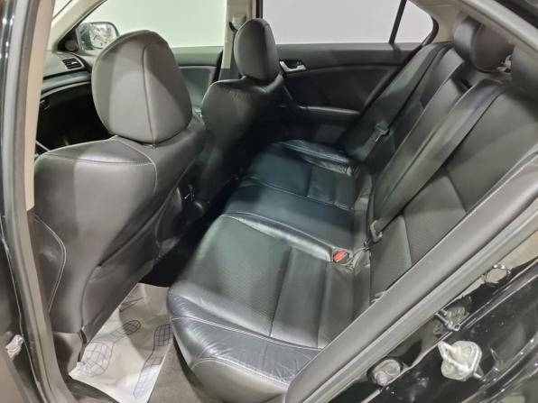Honda Accord VIII Рестайлинг с пробегом 2011 года, цена 1 110 000 рублей, 225000 км, седан, Автокод Объявления