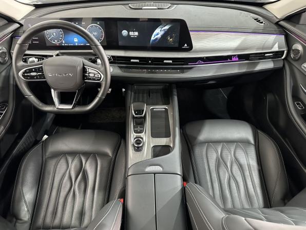Chery Arrizo 8 с пробегом 2023 года, цена 1 970 000 рублей, 31008 км, седан, Автокод Объявления