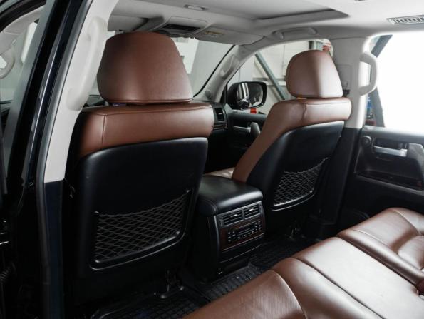 Toyota Land Cruiser 200 Series Рестайлинг 2 с пробегом 2016 года, цена 6 050 000 рублей, 216958 км, внедорожник, Автокод Объявления