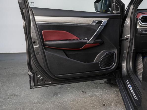 Geely Coolray I с пробегом 2023 года, цена 1 999 000 рублей, 37450 км, внедорожник, Автокод Объявления