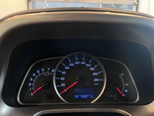 Toyota RAV4 IV (XA40) с пробегом 2015 года, цена 2 480 000 рублей, 56687 км, внедорожник, Автокод Объявления