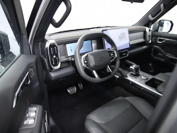 JETOUR T2 с пробегом 2024 года, цена 3 320 000 рублей, 46992 км, внедорожник, Автокод Объявления