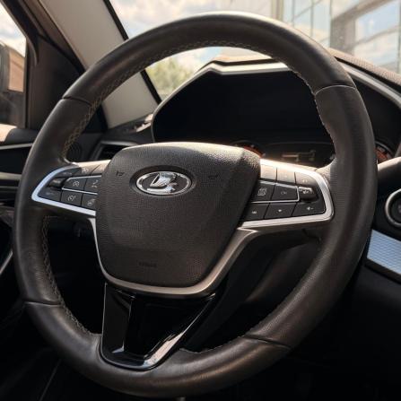 Lada (ВАЗ) Vesta I Рестайлинг (NG) с пробегом 2024 года, цена 1 213 000 рублей, 51228 км, седан, Автокод Объявления