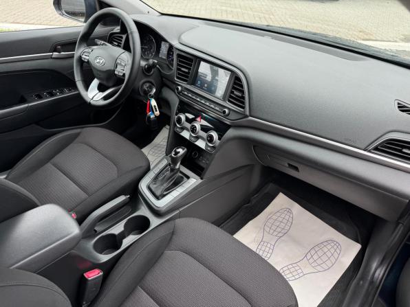 Hyundai Elantra VI (AD) Рестайлинг с пробегом 2019 года, цена 1 720 000 рублей, 95000 км, седан, Автокод Объявления