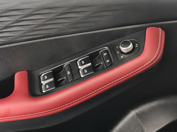 Geely Coolray I Рестайлинг с пробегом 2023 года, цена 1 900 000 рублей, 82700 км, внедорожник, Автокод Объявления
