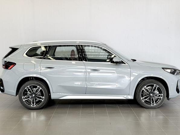 BMW X1 III (U11/U12) с пробегом 2025 года, цена 5 500 000 рублей, 106 км, внедорожник, Автокод Объявления