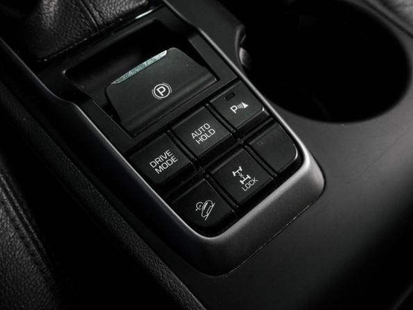 Hyundai Tucson III с пробегом 2017 года, цена 1 999 000 рублей, 191986 км, внедорожник, Автокод Объявления