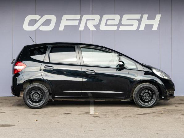 Honda Fit II с пробегом 2012 года, цена 930 000 рублей, 98047 км, хэтчбек, Автокод Объявления