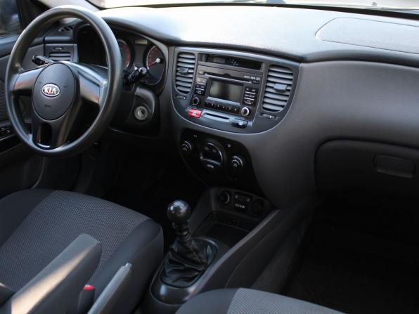 Kia Rio II Рестайлинг с пробегом 2010 года, цена 469 000 рублей, 221088 км, хэтчбек, Автокод Объявления