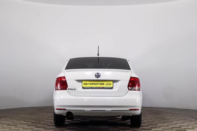 Volkswagen Polo V Рестайлинг с пробегом 2016 года, цена 949 000 рублей, 221000 км, седан, Автокод Объявления