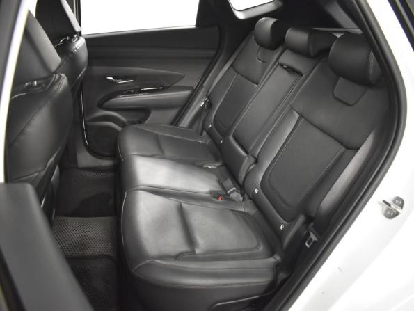 Hyundai Tucson IV Рестайлинг с пробегом 2024 года, цена 3 339 100 рублей, 64334 км, внедорожник, Автокод Объявления