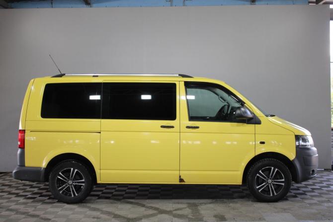 Volkswagen Caravelle T5 Рестайлинг с пробегом 2012 года, цена 1 799 000 рублей, 154000 км, минивэн, Автокод Объявления
